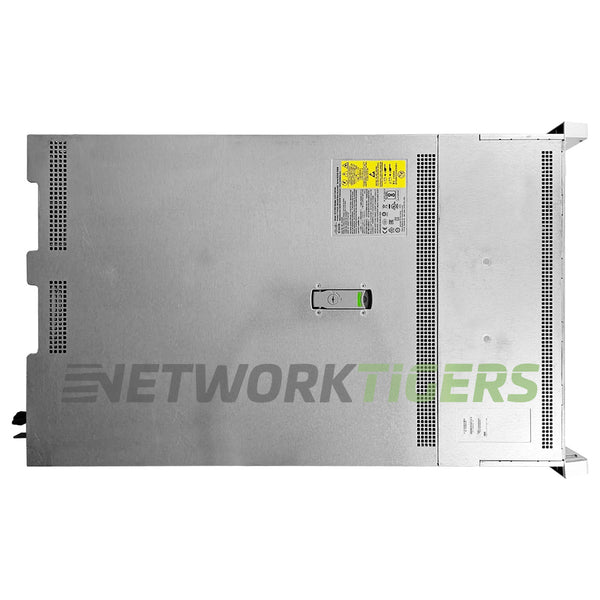 Cisco UCS C240 M4S サーバ c240 m4 8 bay front.jpg